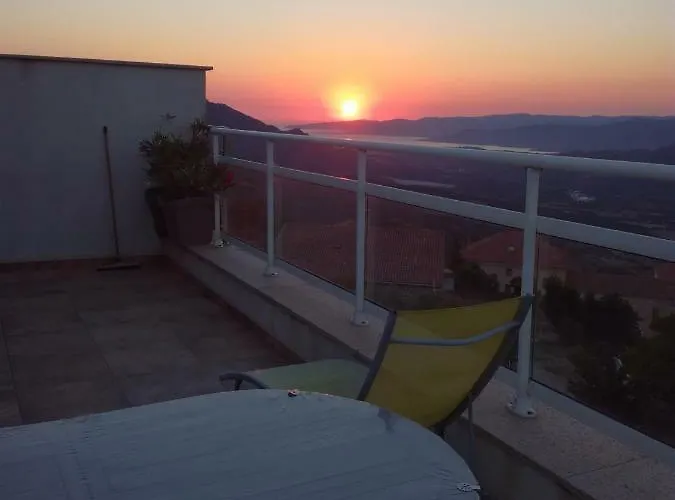 公寓 Belvedere De 萨尔泰纳